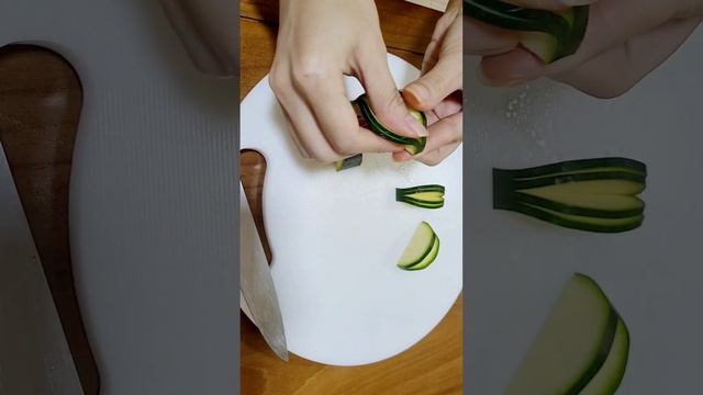 #shorts Super Fruit Decoration,Salad Decoration ideas k83,Cucumber Garnish/ Thien Huong Channel. смотреть онлайн