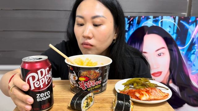 ОБЗОР НА ОСТРЫЙ РАМЕН🌶️🌶️🌶️🌶️ ПУЛЬДАК |불닭볶음면 |MUKBANG |ЕДА ИЗ КРУГЛОСУТОЧНОГО МАГАЗИНА В КОРЕЕ смотреть онлайн