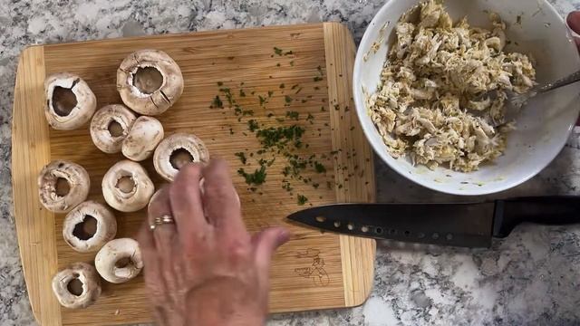 Ruth's Chris Style Steak and stuffed mushrooms: Simple home recipe смотреть онлайн