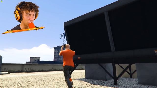 INSANE HITMAN in GTA 5! смотреть онлайн