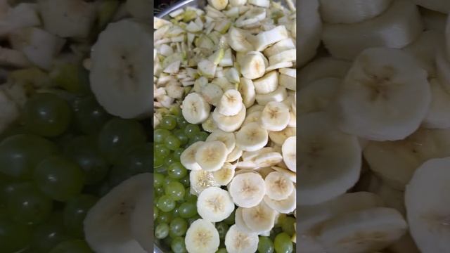 Mix Fruit Chaat Short #streetfood #streetstyle #fruit #tasty #delicious #ytshort смотреть онлайн