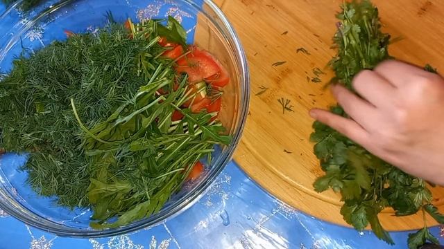 САЛАТ за 5 минут! ЭТО просто БОМБА! Очень вкусно! САЛАТ на каждый день! смотреть онлайн