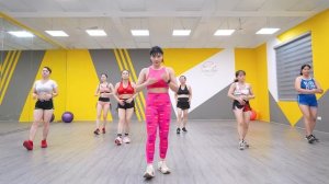 Eva Zumba 241101