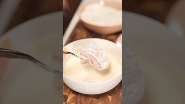 FRANGO À MILANESA COM MOLHO ROSÉ смотреть онлайн