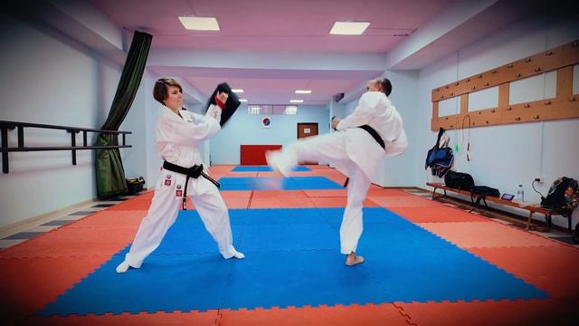 Karatedo Asai Ryu. Активная насыщенная индивидуальная тренировка. смотреть онлайн