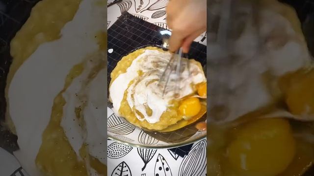 🍌🥧 А ВЫ УЖЕ ПЕКЛИ ЭТОТ БАНАНОВЫЙ #КЕКС #shorts #рецепты #выпечка #пирог #еда #десерт #банан #осень смотреть онлайн