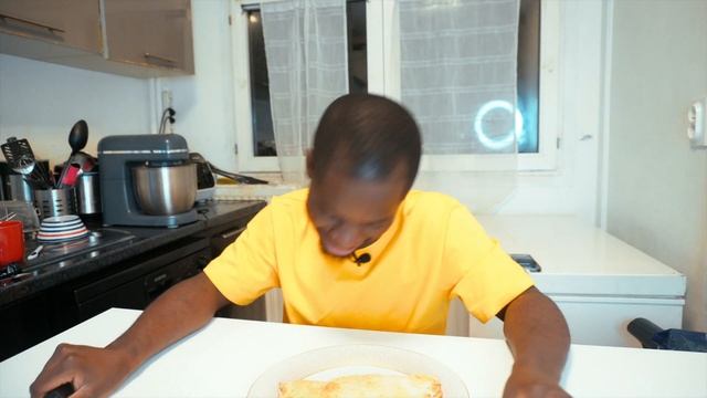 JE TESTE DE LA NOURRITURE ITALIENNE DE LIDL смотреть онлайн