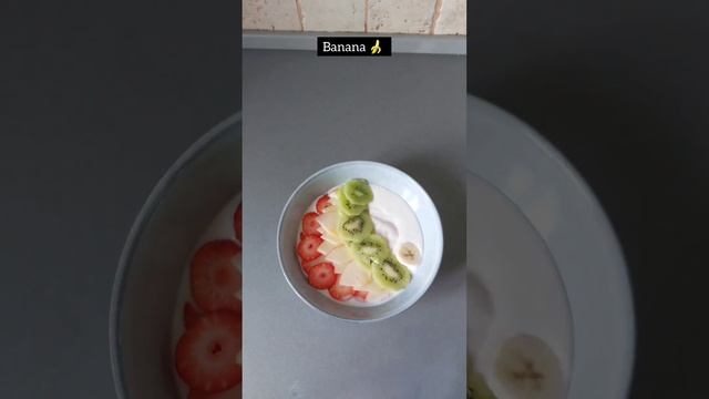 Healthy Fruits and Nuts Bowl @suvaimanam #shorts #shortsvideo #shortsfeed #yogurtbowl смотреть онлайн
