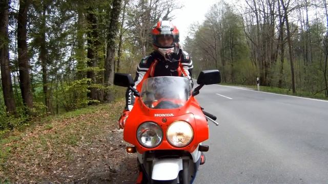 Honda 400r NC30 смотреть онлайн