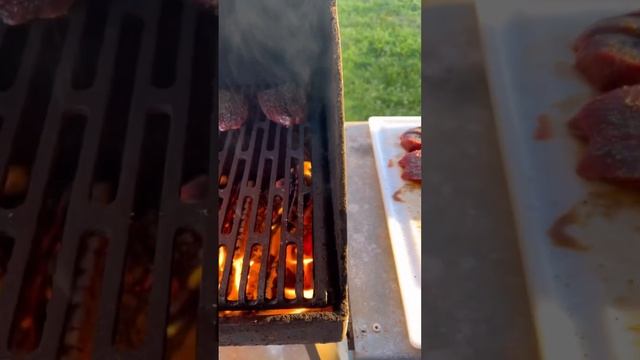 Red deer FTW #steak #cooking #grill #oak #grilling #deer #food #foodie #foodlover #foodblogger #lov смотреть онлайн
