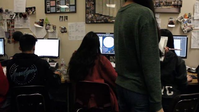 Behind the Scenes of the Bull's Eye Newspaper смотреть онлайн