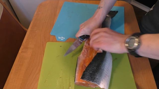 Проект по кругу. Нож WK-8 от компании Working Knife. Тест на рыбе. смотреть онлайн