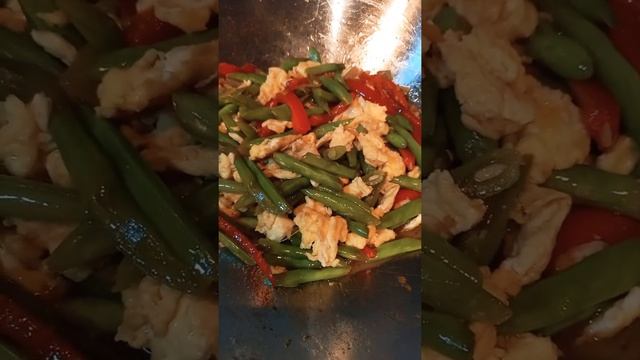 FRENCH BEANS WITH SCRAMBLED EGGS /SHELA'S VLOG ❤/#SHORTS смотреть онлайн