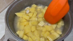 ТУШЕННАЯ КАРТОШКА С КУРИЦЕЙ. Легкий рецепт в одной кастрюле!