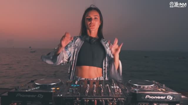 Руки Вверх - Не бойся, я с тобой Remix смотреть онлайн