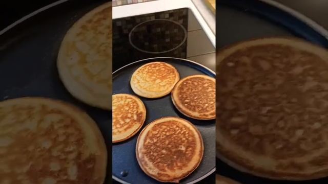 Healthy Oats Banana Pancakes🥞😋|High Protein Breakfast#tasty#yummy#foodie#indianfood#easy#shorts смотреть онлайн