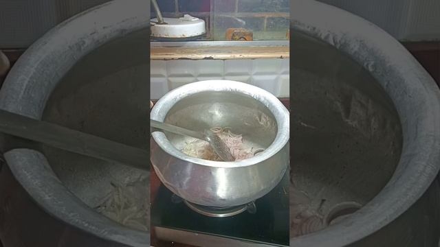 Desi chiken white pulao recipe # shorts tasty 😋 and delicious смотреть онлайн