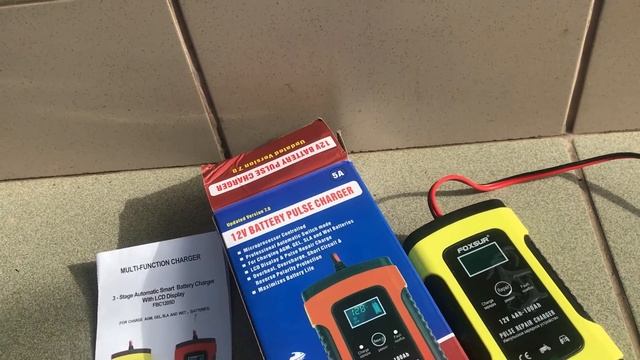 Redresor de baterii auto de 12V FOXSUR смотреть онлайн