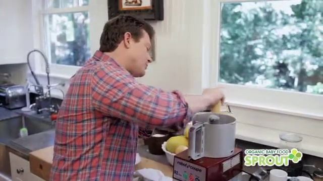 Tyler Florence Makes Sprout Minestrone Recipe смотреть онлайн