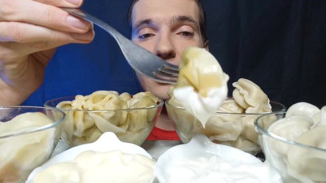 АСМР ИТИНГ ПЕЛЬМЕШЕК ASMR EATING DUMPLINGS смотреть онлайн