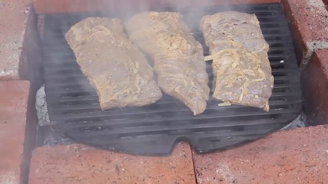 Grilled Mojo Beef - Cuban-Inspired Marinated Skirt Steak Recipe смотреть онлайн