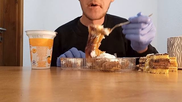 Moise ASMR cake eclair apricot yogurt смотреть онлайн