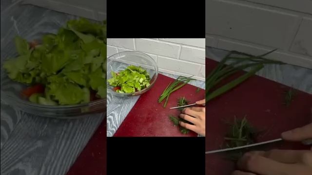 Бодринг ва помидордан ажооойиб салат/Салат из овощей/быстро и дешевле #shorts #ovqatlar #tayyorlash смотреть онлайн