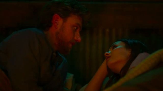 Lola and Max First Kiss - A Perfect Pairing смотреть онлайн