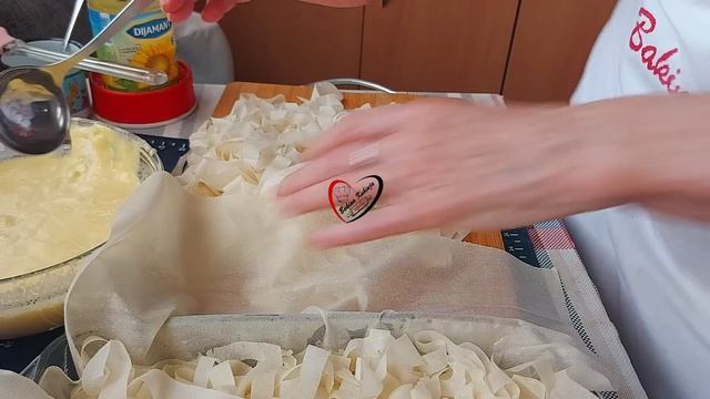 Bakina kuhinja- sjajna rezanac gibanica смотреть онлайн