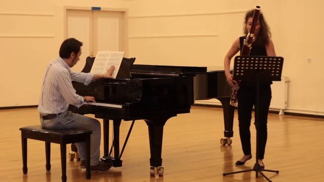 Robert Schumann - Fantasiestück op.73 No.2 смотреть онлайн