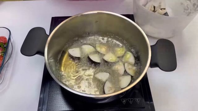 Хрустящие баклажаны. Кастрюля Universal 4 л Tupperware смотреть онлайн
