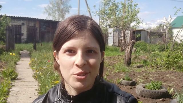 Работа в огороде. Делали пельмени, вареники и пирожки смотреть онлайн