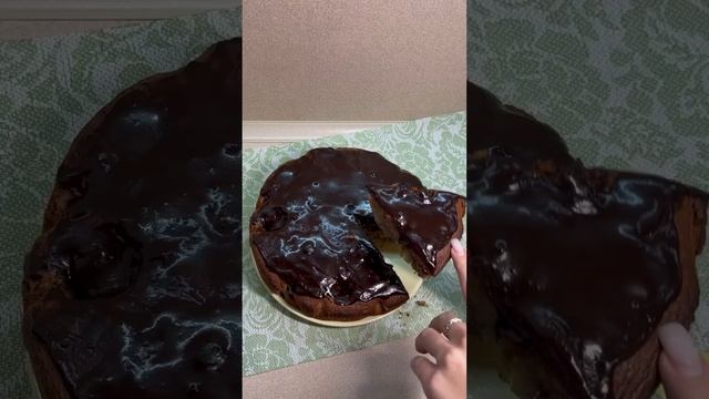 Шоколадно-Банановый пирог🍫🍌 #готовимдома #рецепты #рекомендации #shorts смотреть онлайн