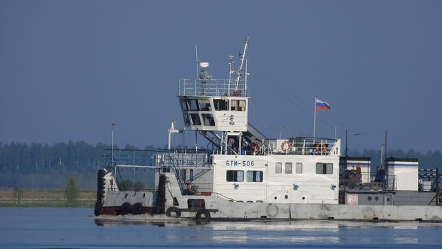 Корабли и неопознанные объекты