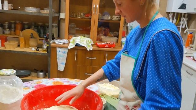 კეცის მჭადი და ხაჭაპური 💛 / Khachapuri and Mchadi смотреть онлайн