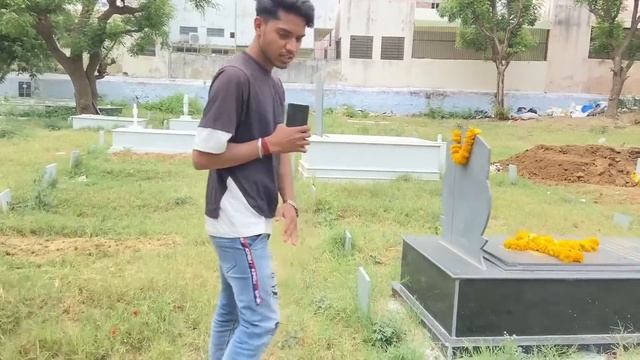 Danish Zehan | दानिश जैन की असली कब्र देख लो At मुंबई कसाईबाड़ा See the Real Grave of Danish Jain смотреть онлайн