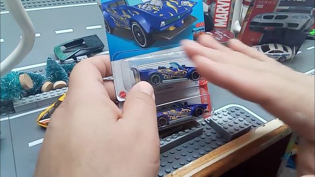 New cars from the HEB after work at 7am!!! Plus some newly repainted customs I had. essed up on!!! смотреть онлайн