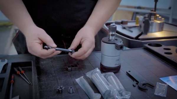 Реверсивный резьбонарезной патрон J46 CNCM для метчиков: обзор, советы, нюансы работы