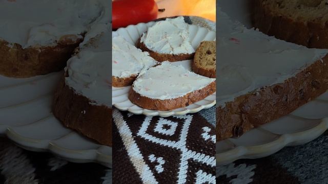 ОРИГИНАЛЬНАЯ ЗАКУСКА НА НОВОГОДНИЙ СТОЛ #тренд #обзор #семья #хочуврек #рецепт #новыйгод смотреть онлайн