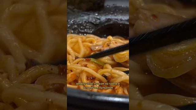 Что едят на заправках Таиланда? #shorts #путешествия #food #thailand смотреть онлайн