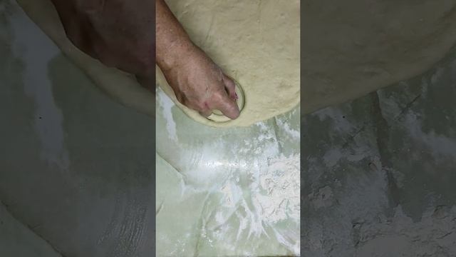 Булочки с повидлом! смотреть онлайн