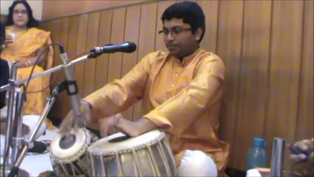 Raunak Lohar- Tintaal Tabla Solo at Guruji Pt. Shankar Ghosh's house on Saraswati Puja смотреть онлайн