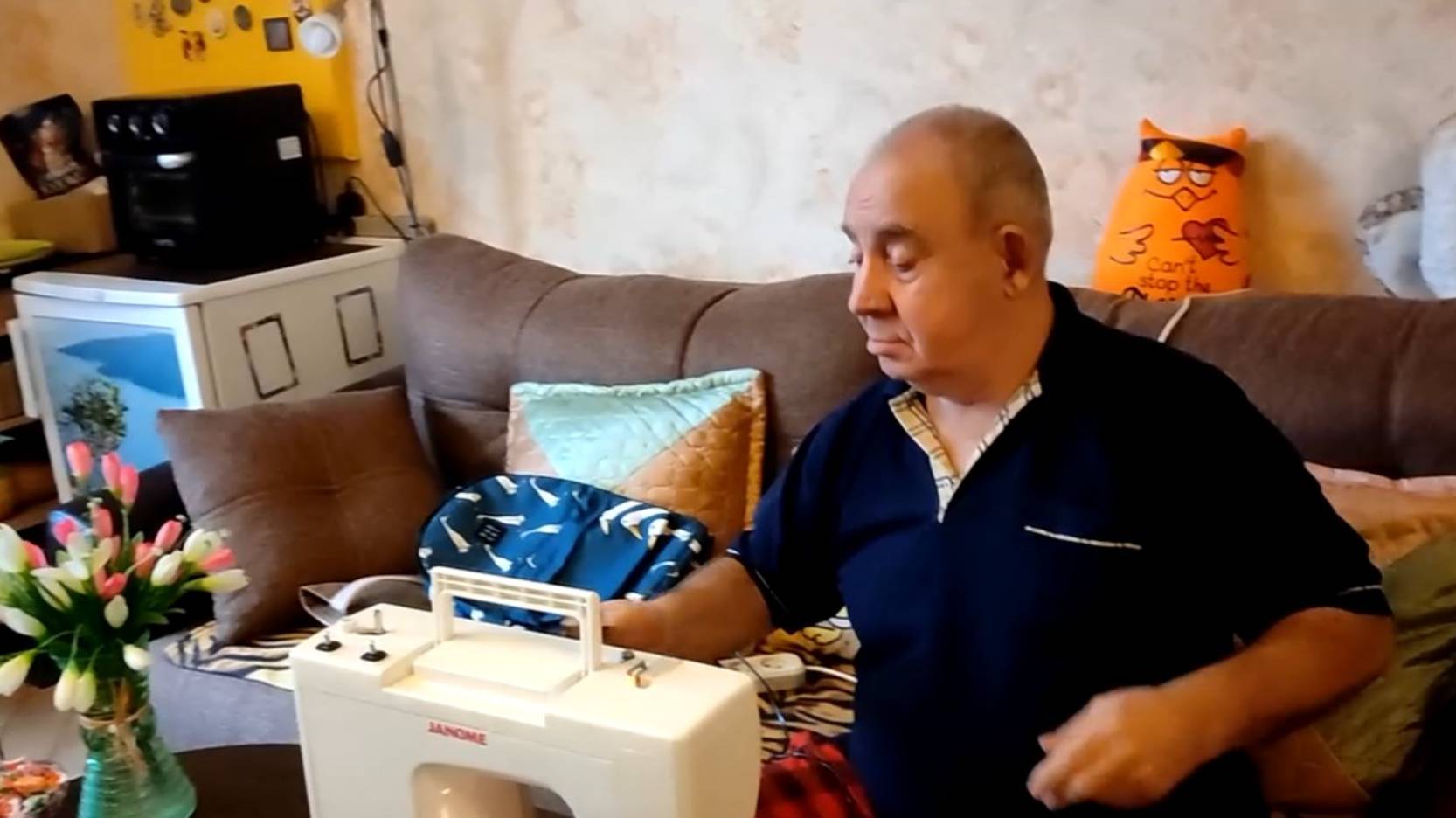 Не выбрасывайте старые сумки! смотреть онлайн