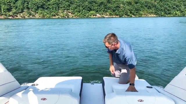 Regal LS2 Bowrider V6 280 SX, Walkthrough & Lake Test @ Raystown Lake смотреть онлайн