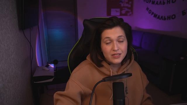 Это самый красивый персонаж в Симс 4, которого вы только видели смотреть онлайн
