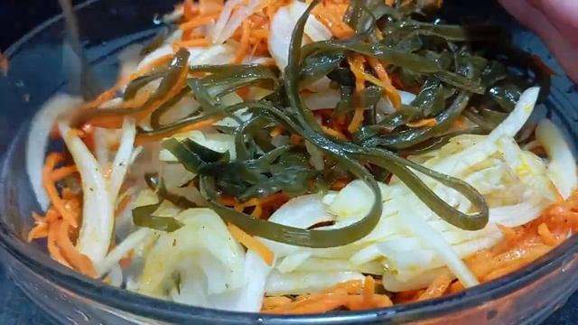 Салат маринованный из Морской капусты по Корейски! смотреть онлайн