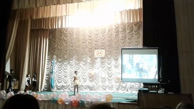 Оля Самочернова с песней "Самая счастливая " п. Мерей. смотреть онлайн