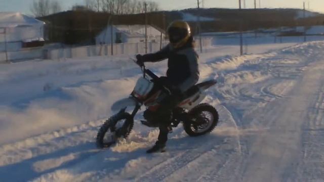 17 February 2015 - Kayo 125 Winter #2 смотреть онлайн