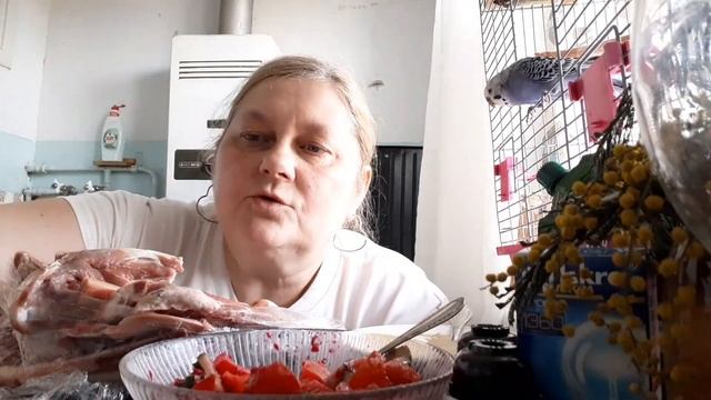 ЮГО - ВОСТОК УКРАИНЦЫ ДОМА МУКБАНГ MUKBANG РАСПАКОВКА ПАТРОН смотреть онлайн
