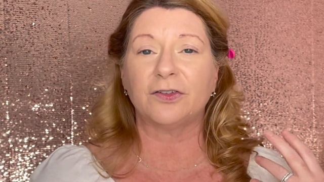 NEW Hourglass Ambient Soft Glow Foundation